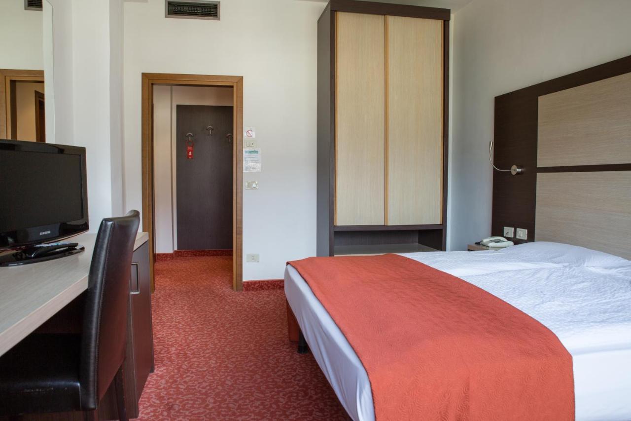 Hotel Benacus Panoramic 3*
