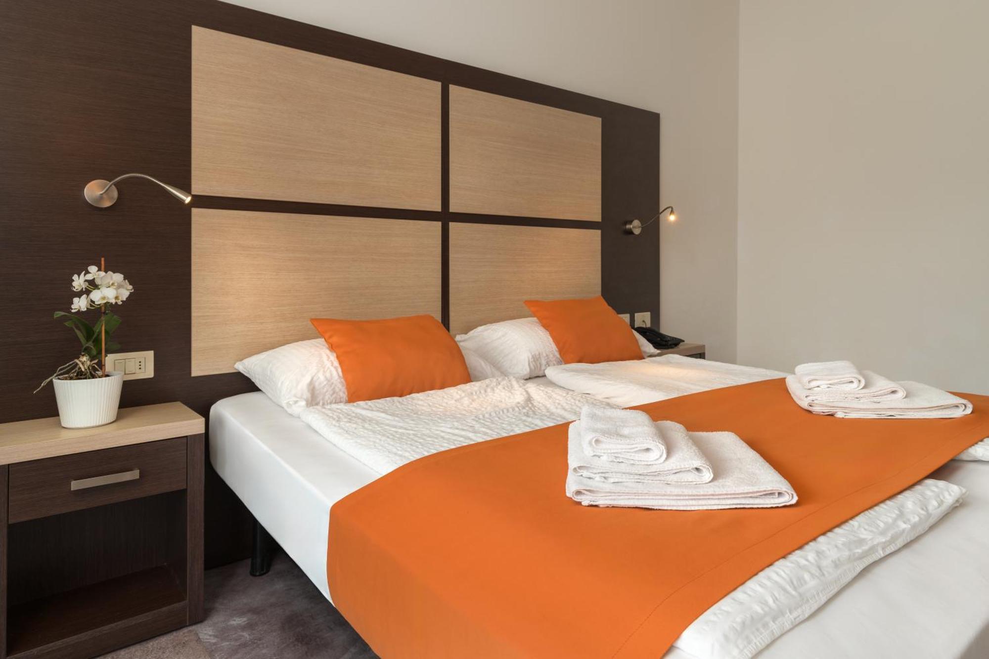 Hotel Benacus Panoramic 3*